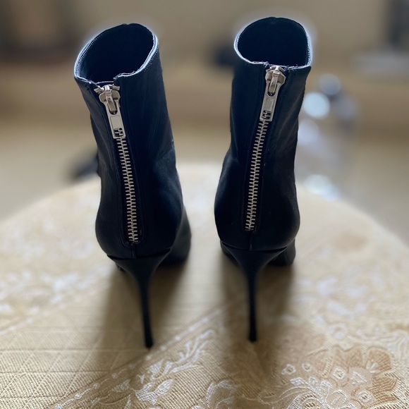 Women boots - Picture 3 of 7